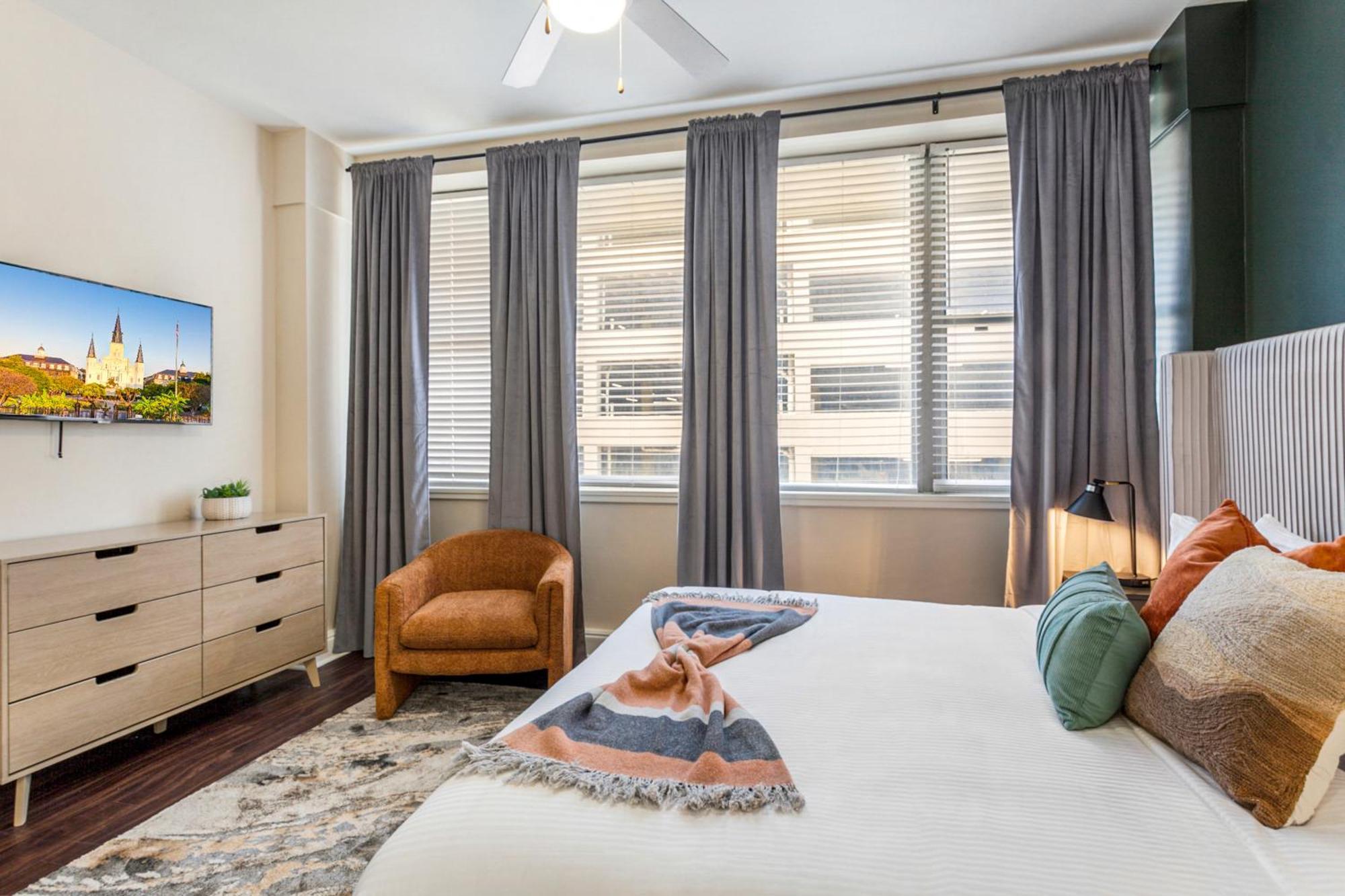 Spacious Modern Near French Quarter Apartamento