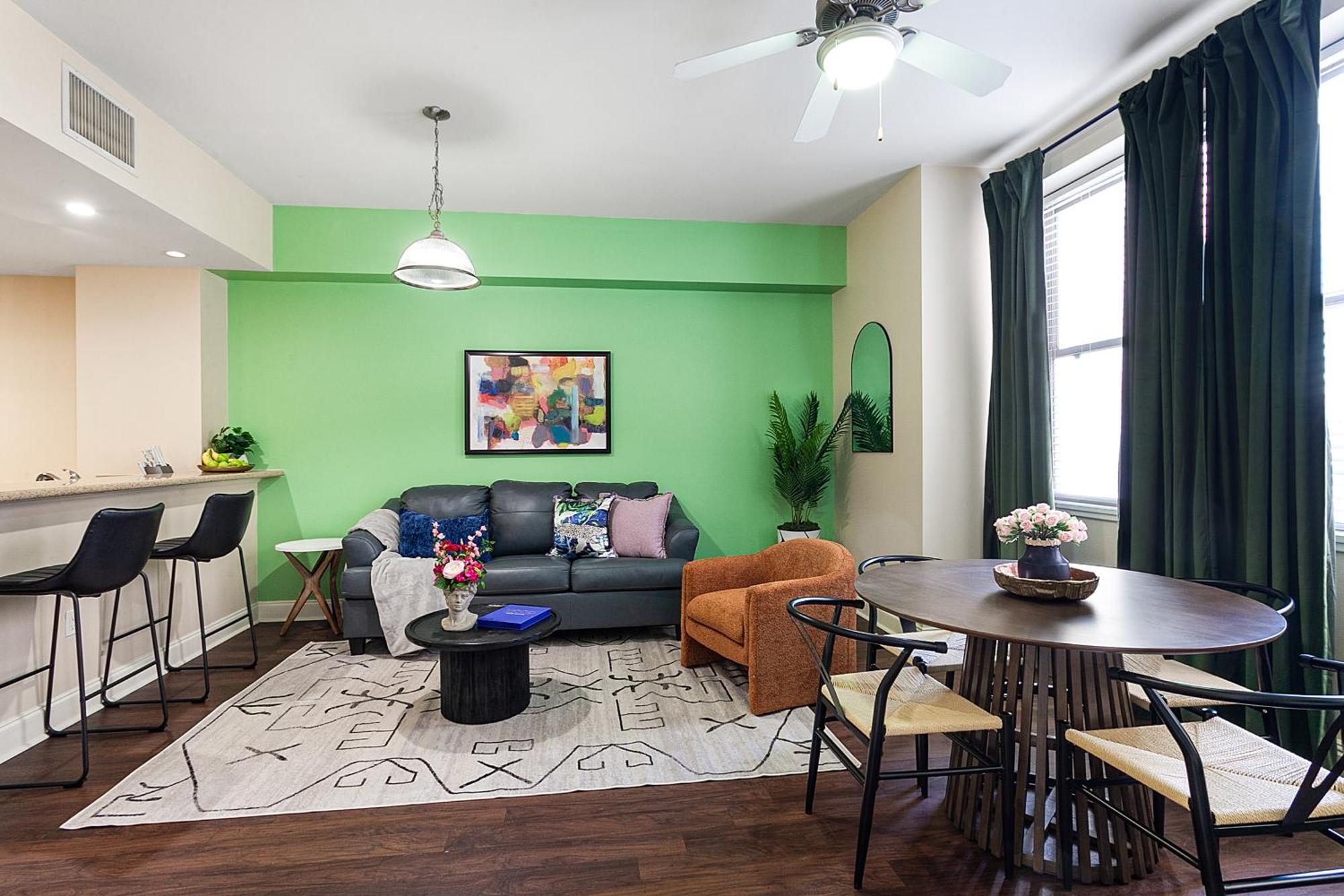 Spacious Modern Near French Quarter Apartamento
